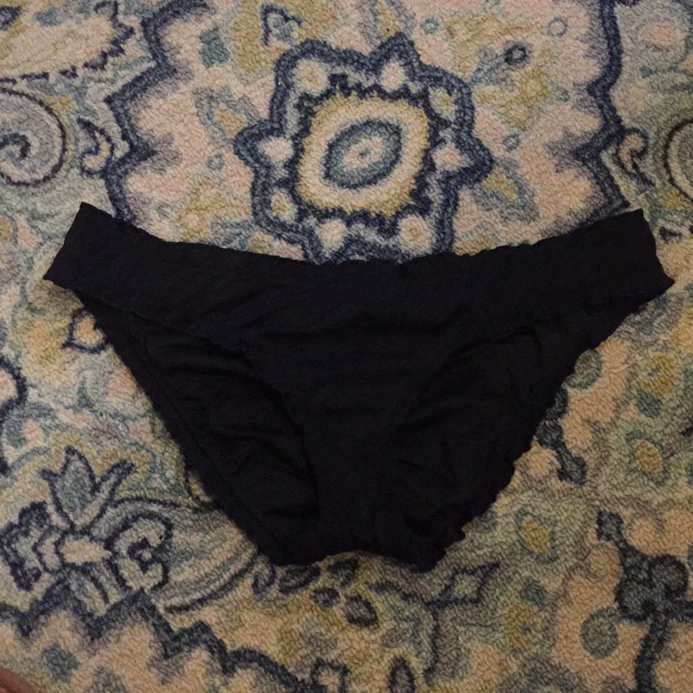 The Ruffle Cheeky VS Bikini Bottom